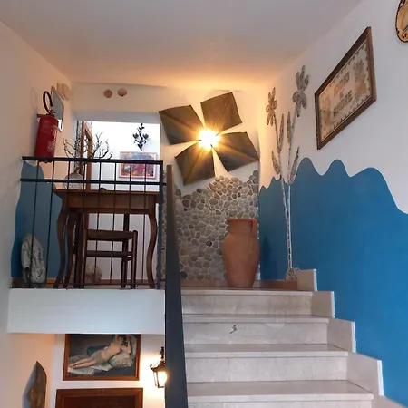 Sole Mare Bed & Breakfast 3*