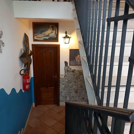 Sole Mare Couette-café 3*