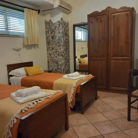 فندق مبيت وإفطار Sole Mare 3*