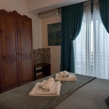 فندق مبيت وإفطار Sole Mare جيارديني ناكسوس